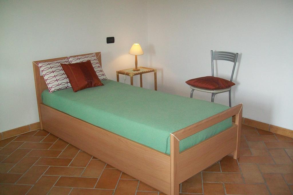 La Casa Del Borgo Lägenhet Beverino Rum bild